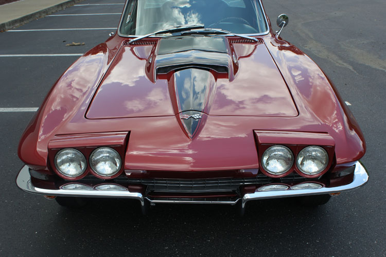 
								1967 Chevrolet Corvette Stingray Coupe full									
