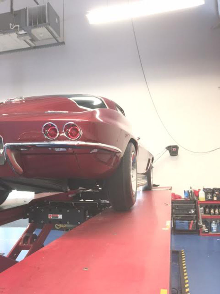 
								1967 Chevrolet Corvette Stingray Coupe full									