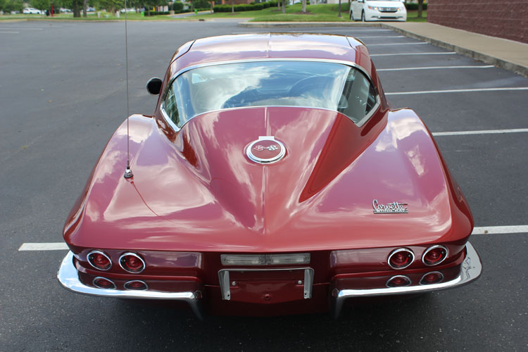 
								1967 Chevrolet Corvette Stingray Coupe full									