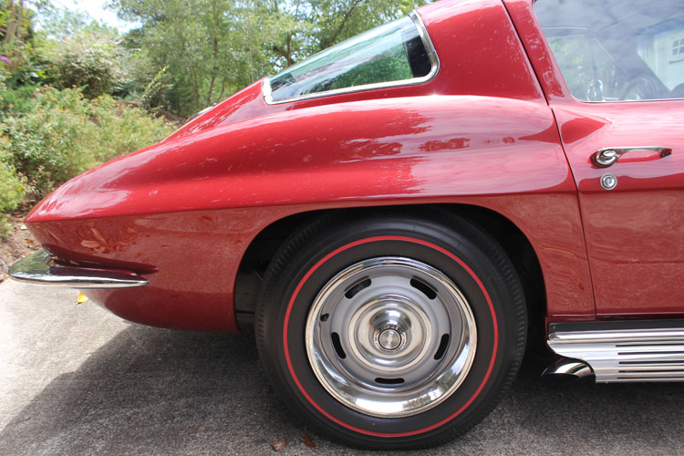 
								1967 Chevrolet Corvette Stingray Coupe full									
