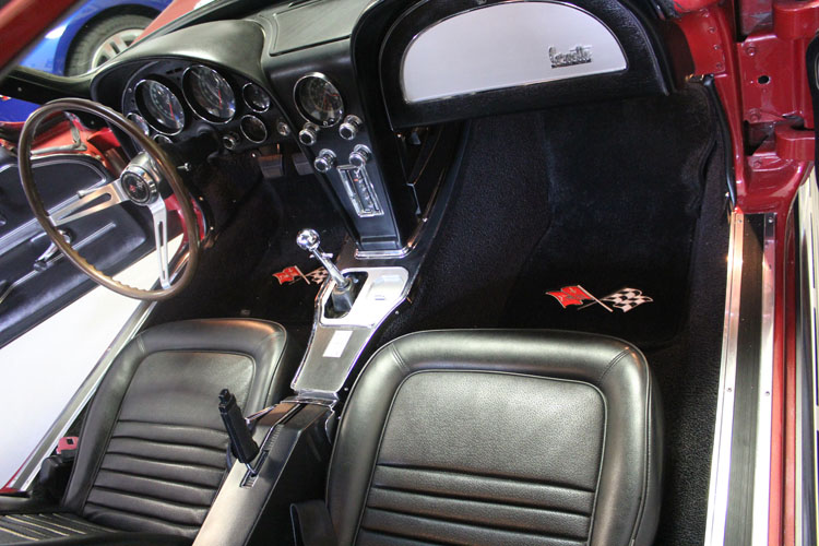 
								1967 Chevrolet Corvette Stingray Coupe full									