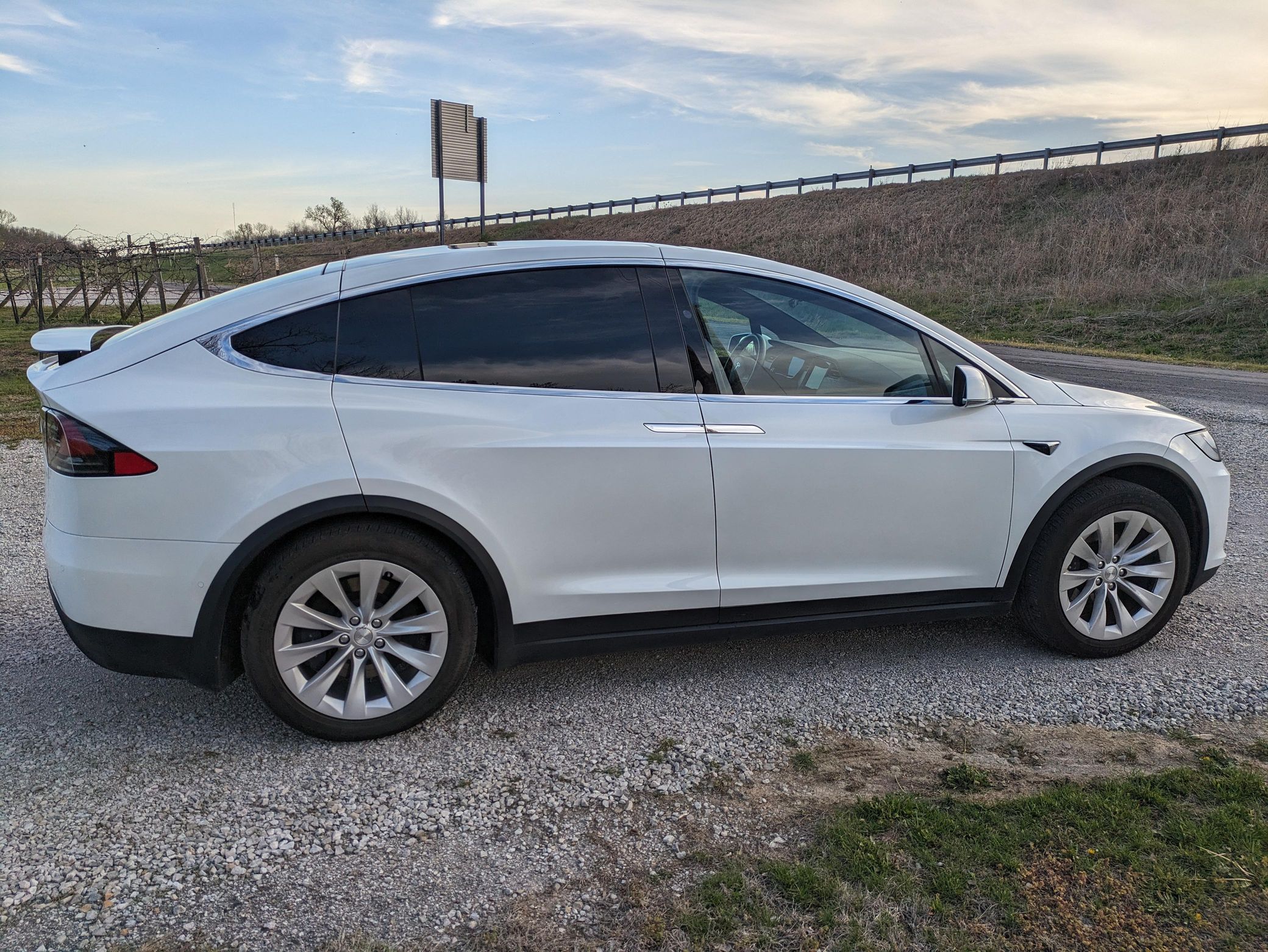 
								2020 Tesla Model X Long Range Plus full									