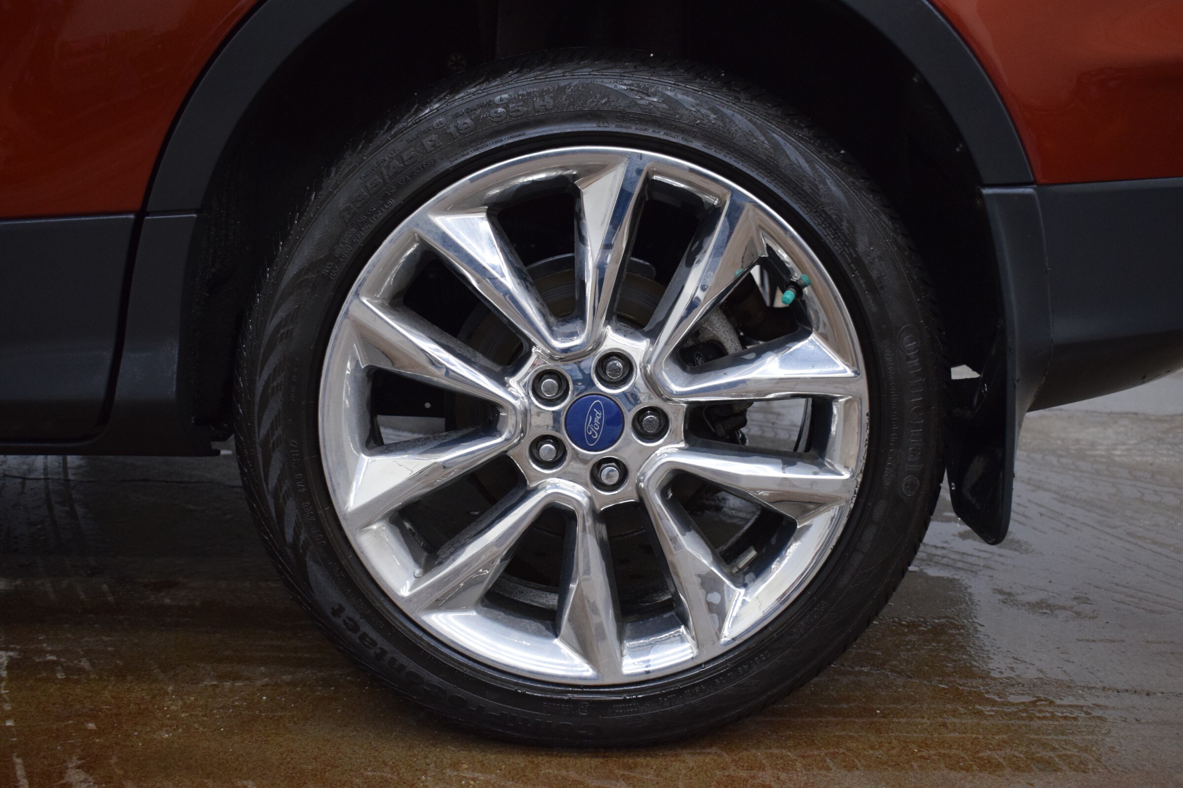 
								2015 Ford Escape SE full									