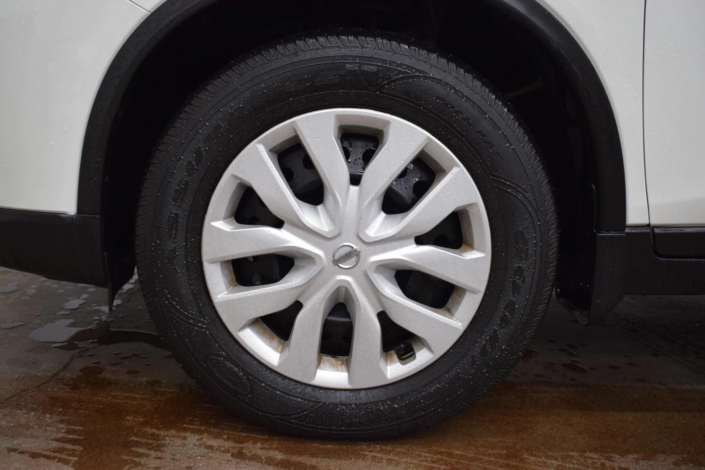 
								2016 Nissan Rogue S full									