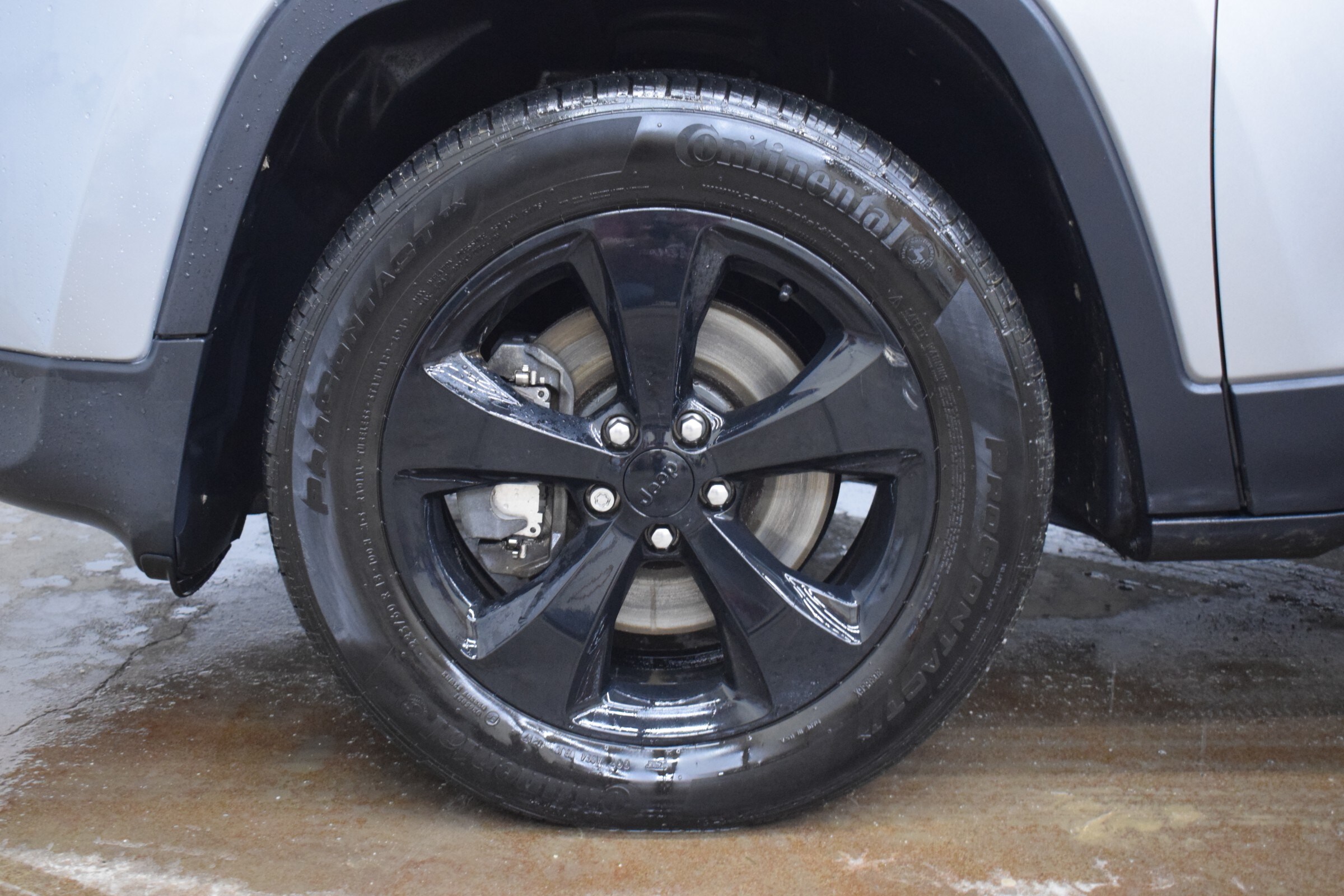 
								2017 Jeep Cherokee Sport full									