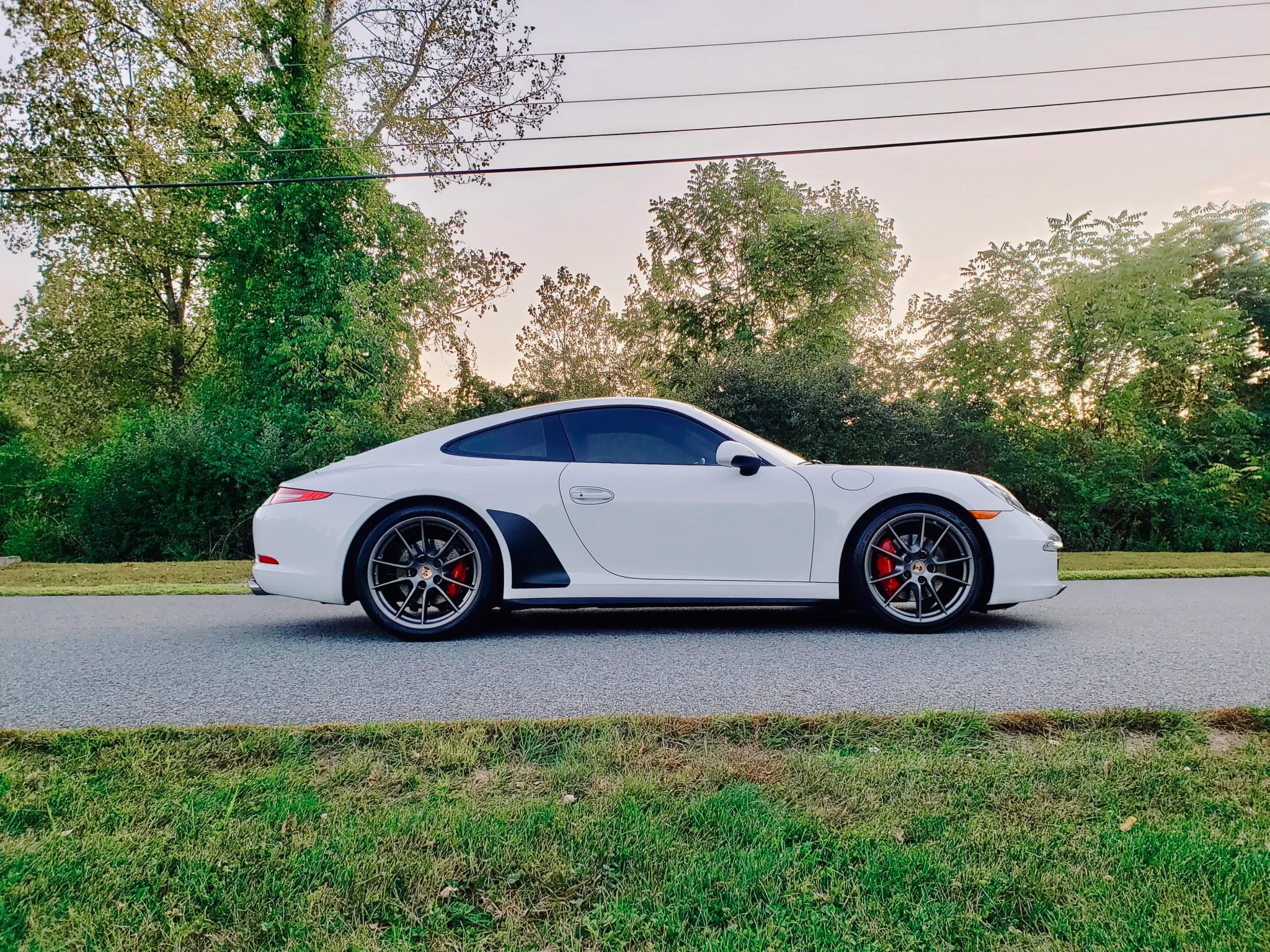 
								2013 Porsche 911 Carrera 4S Coupe full									