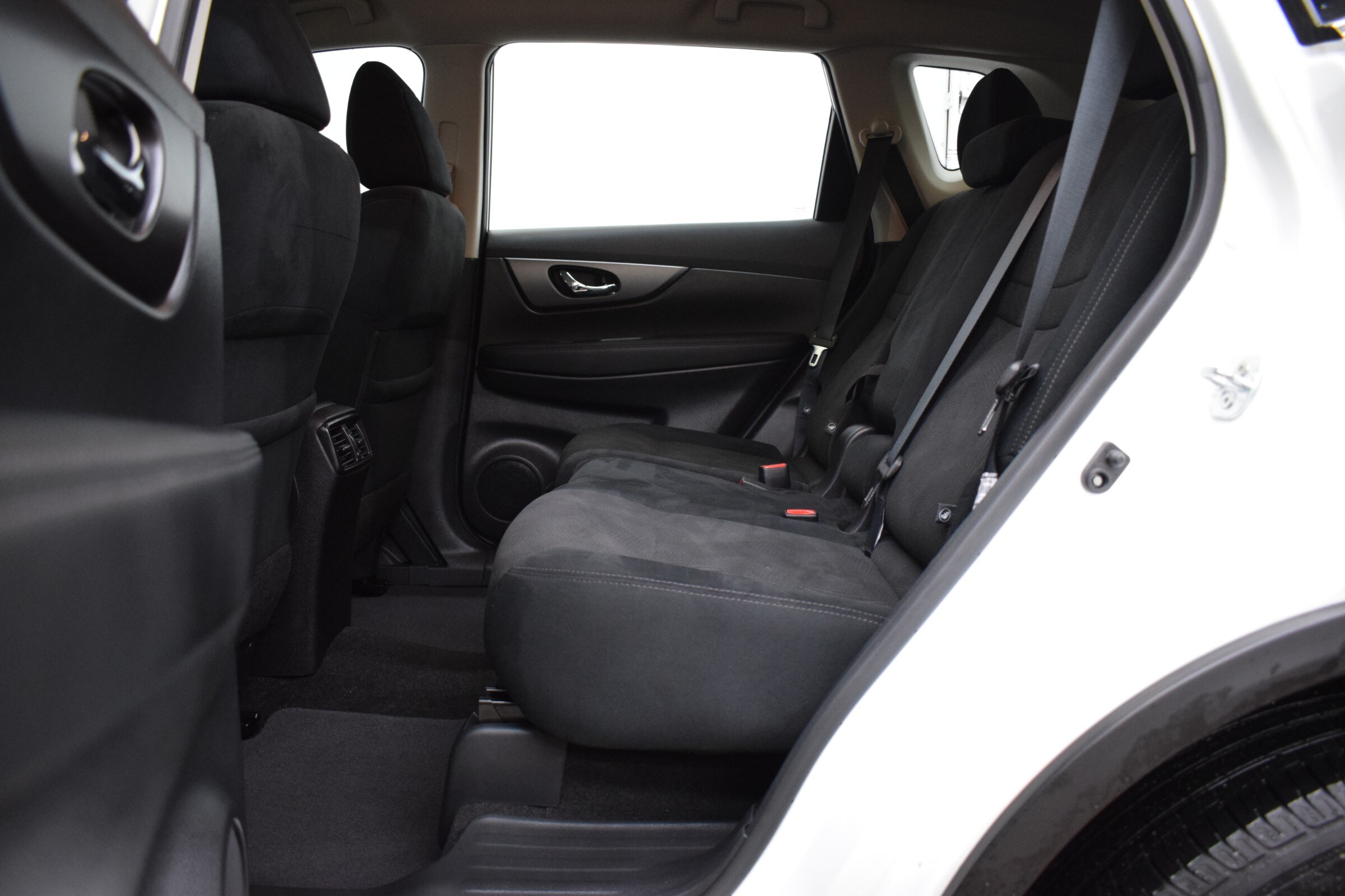 
								2016 Nissan Rogue S full									