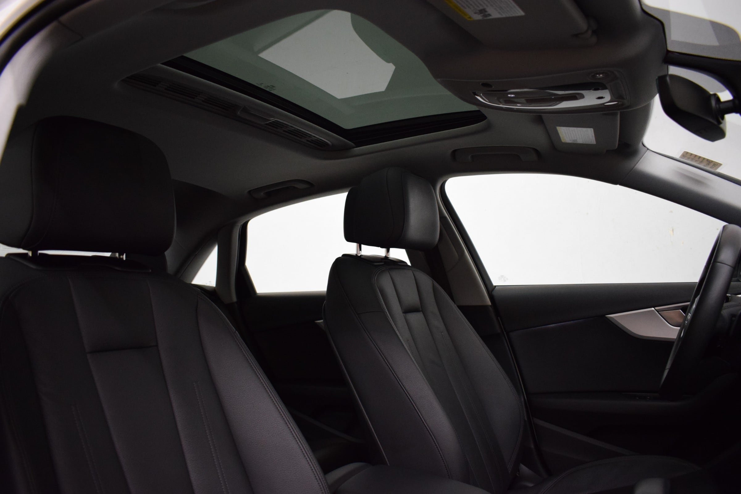 
								2018 Audi A4 full									