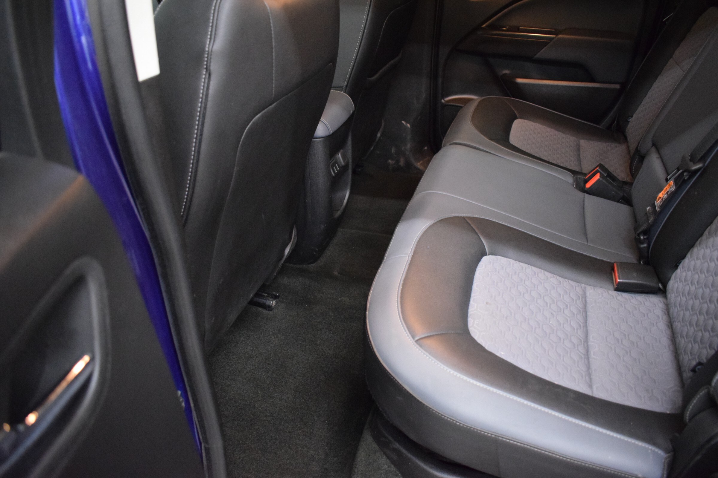 
								2017 Chevrolet Colorado Z71 full									