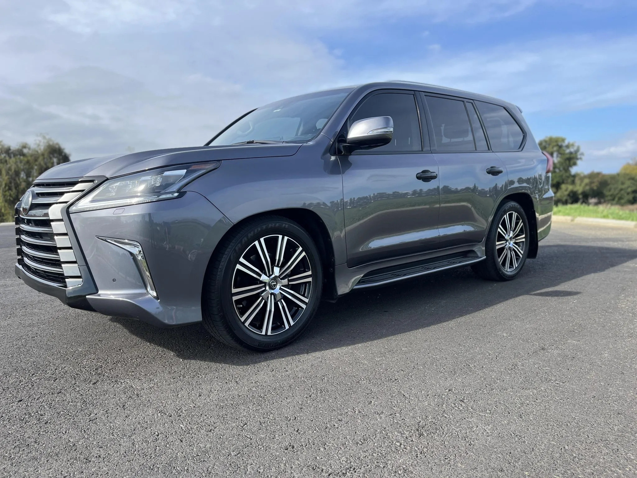 
								2018 Lexus LX570 full									