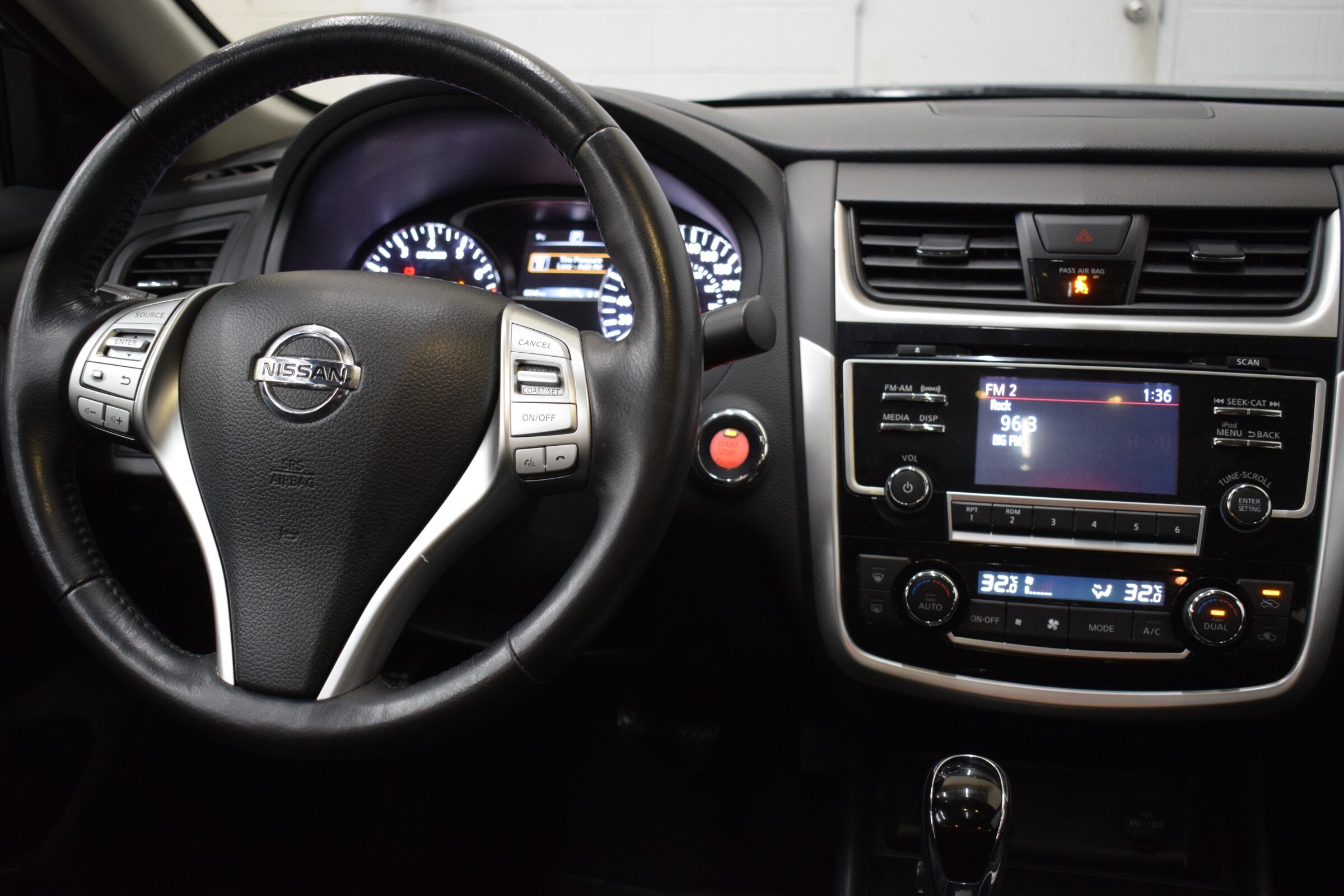 
								2018 Nissan Altima SV full									
