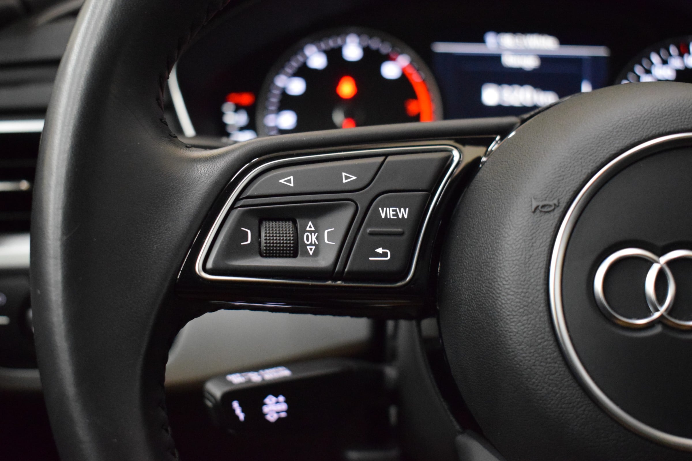 
								2018 Audi A4 full									