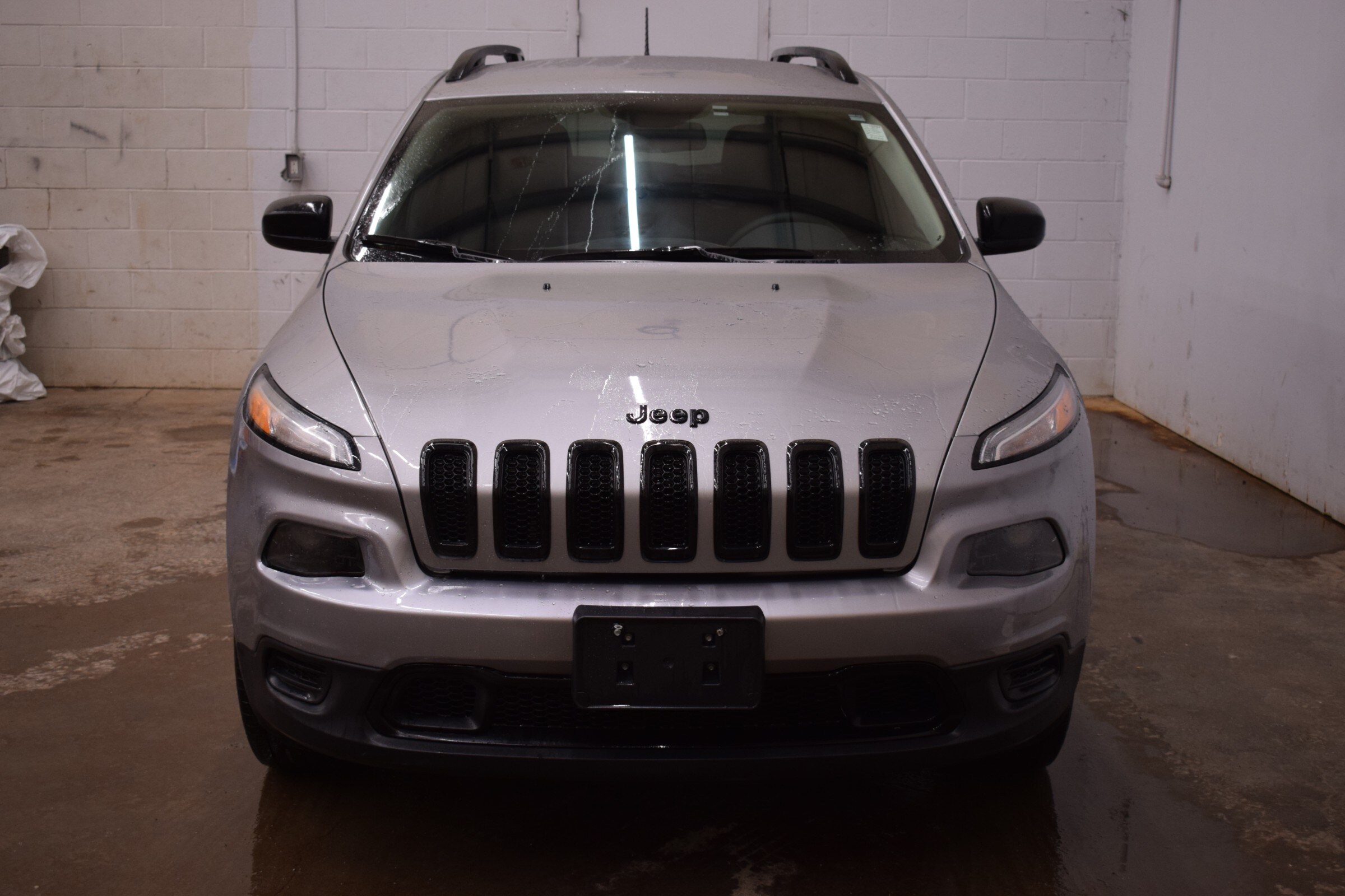 2017 Jeep Cherokee Sport