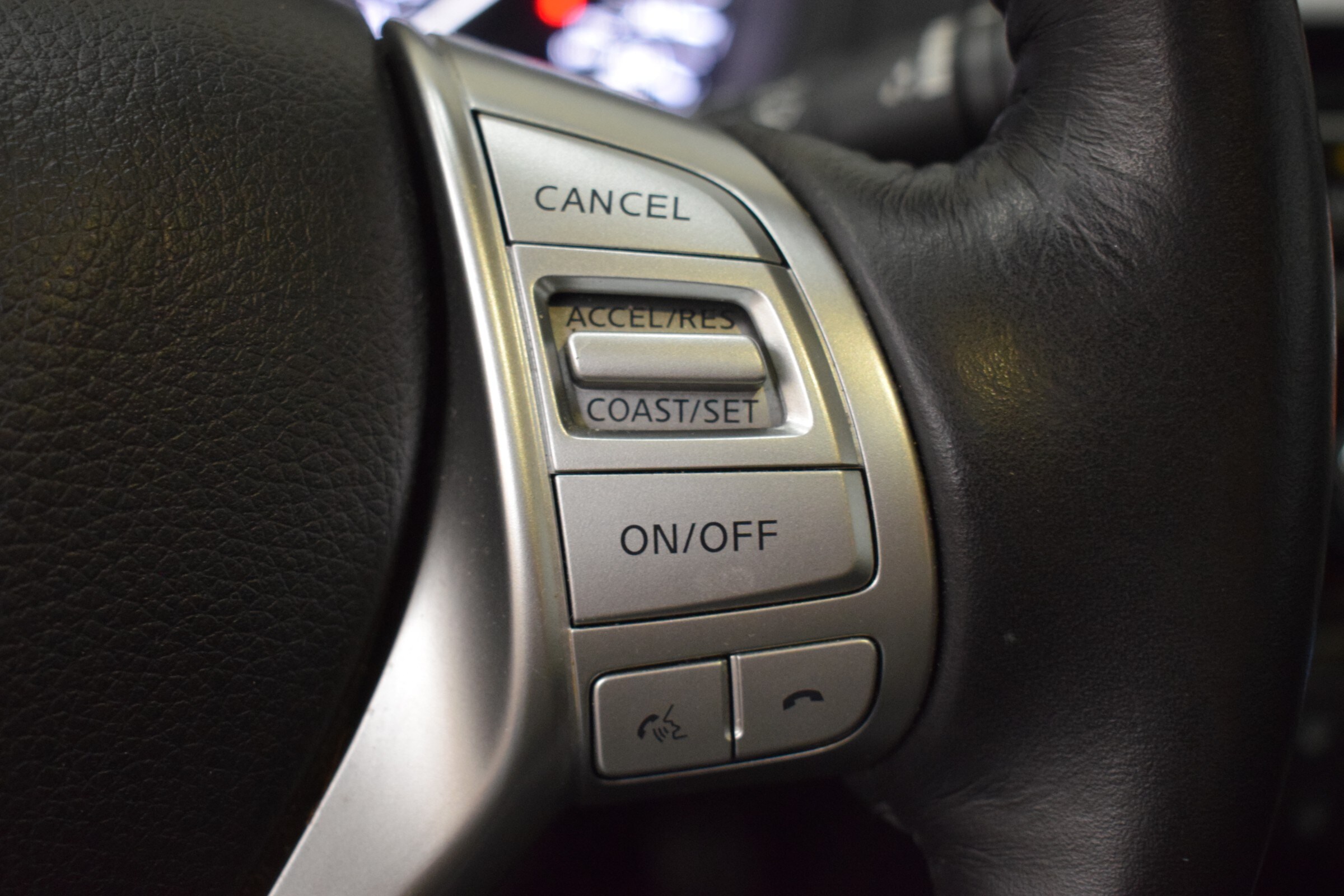 
								2018 Nissan Altima SV full									