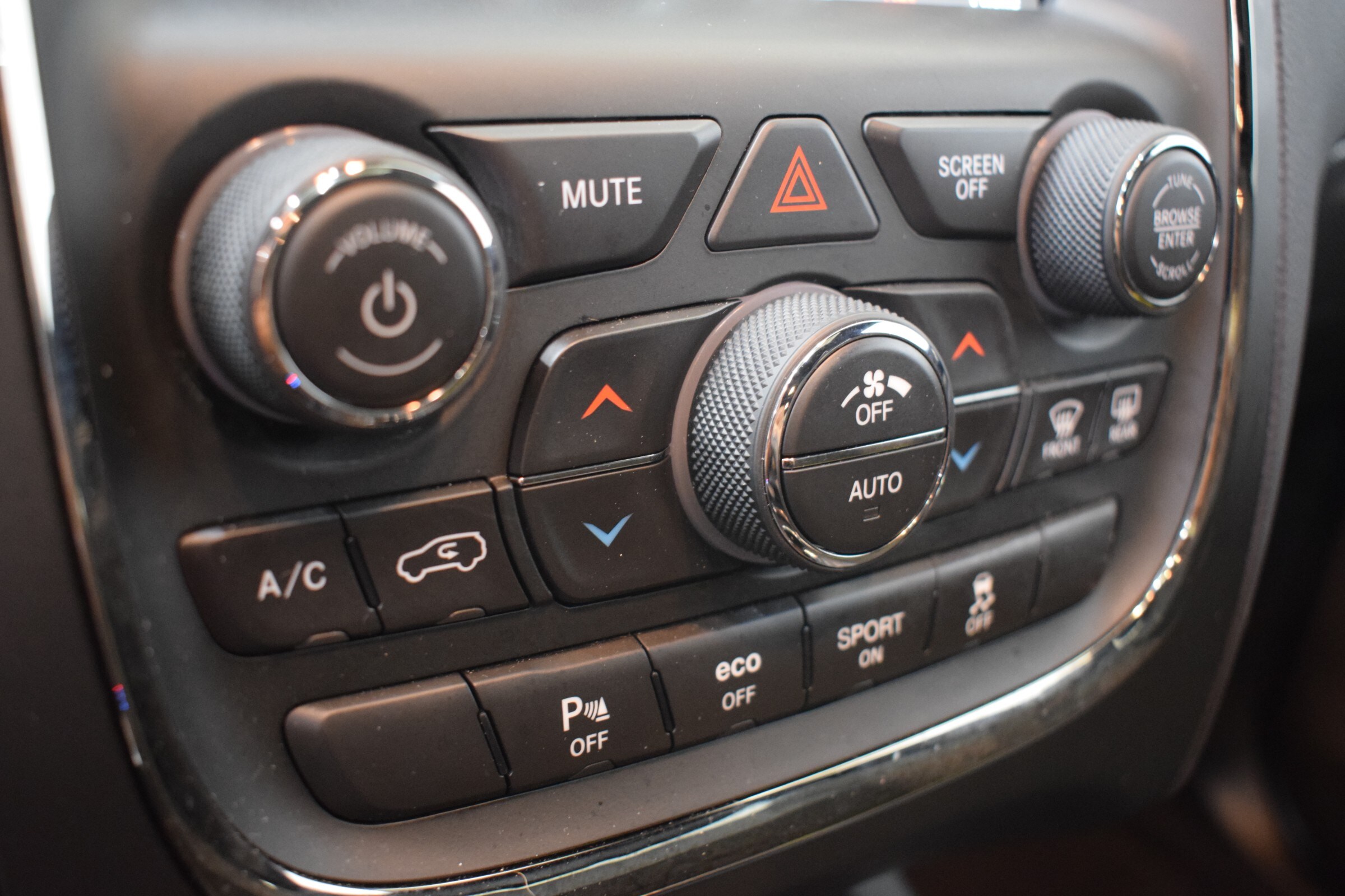 
								2019 Dodge Durango R/T full									