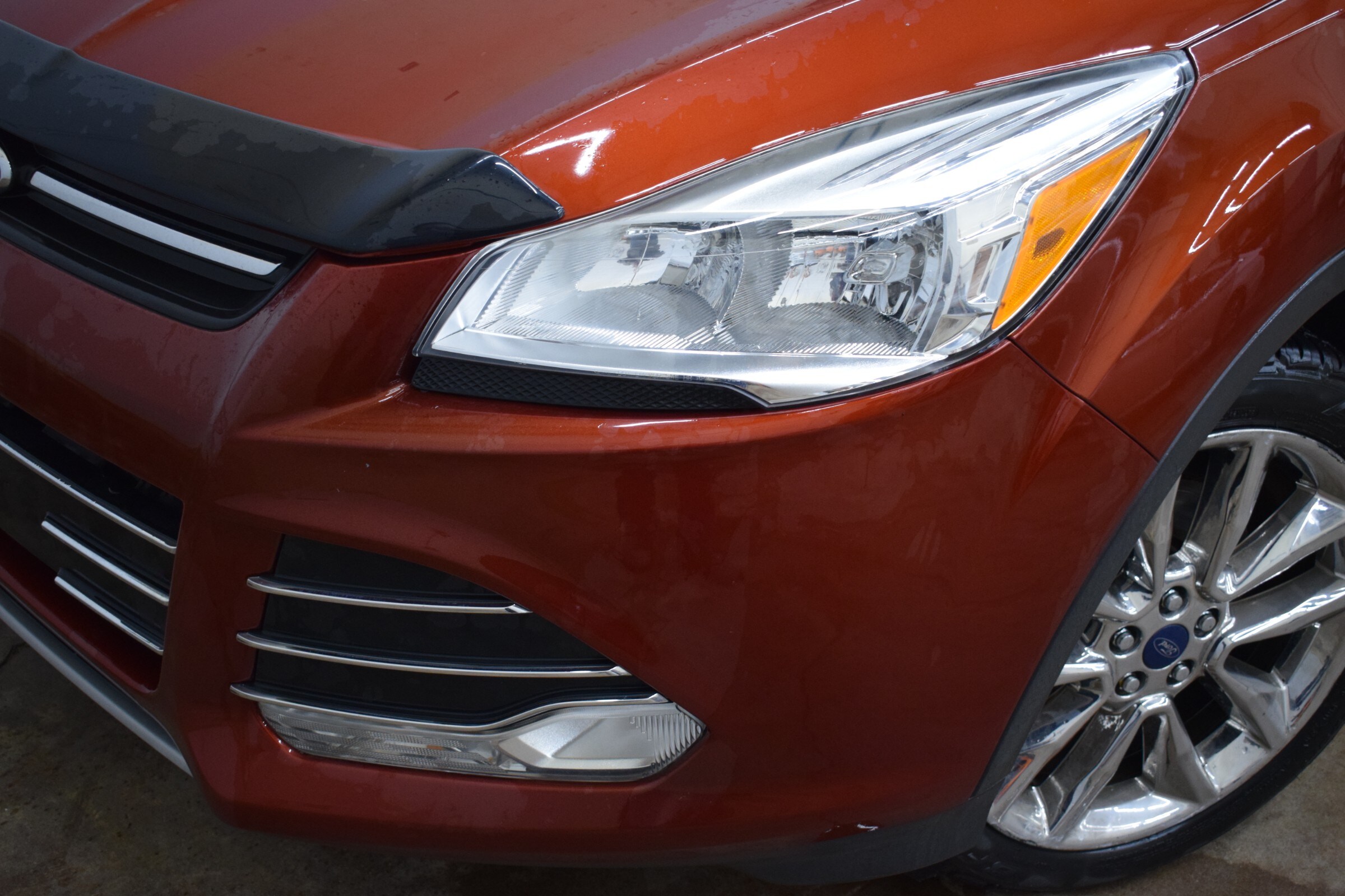 
								2015 Ford Escape SE full									