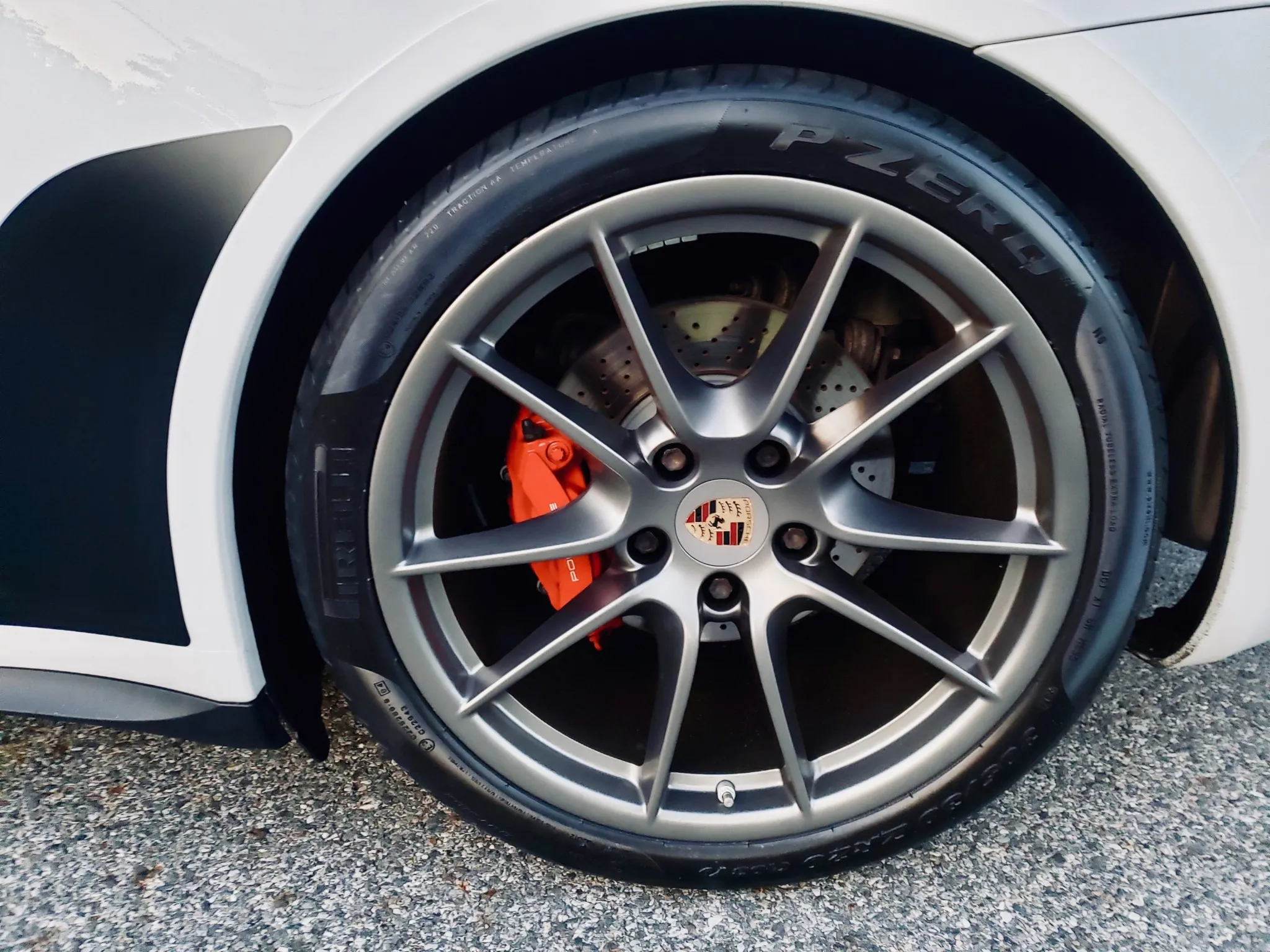 
								2013 Porsche 911 Carrera 4S Coupe full									
