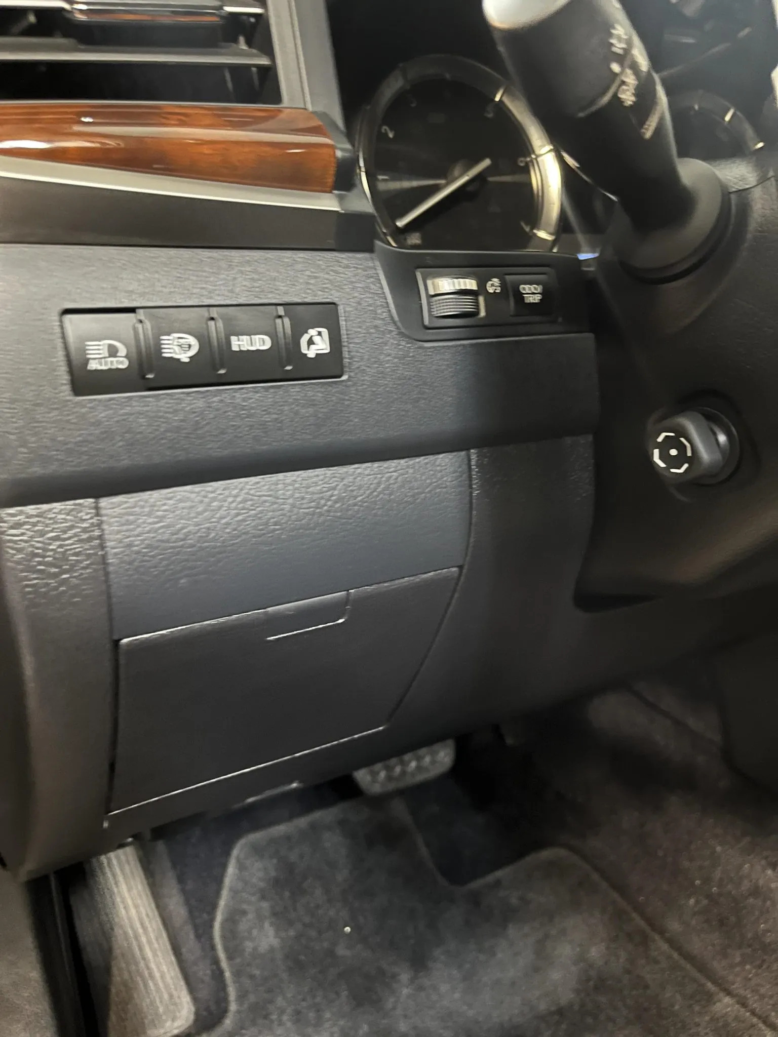 
								2018 Lexus LX570 full									