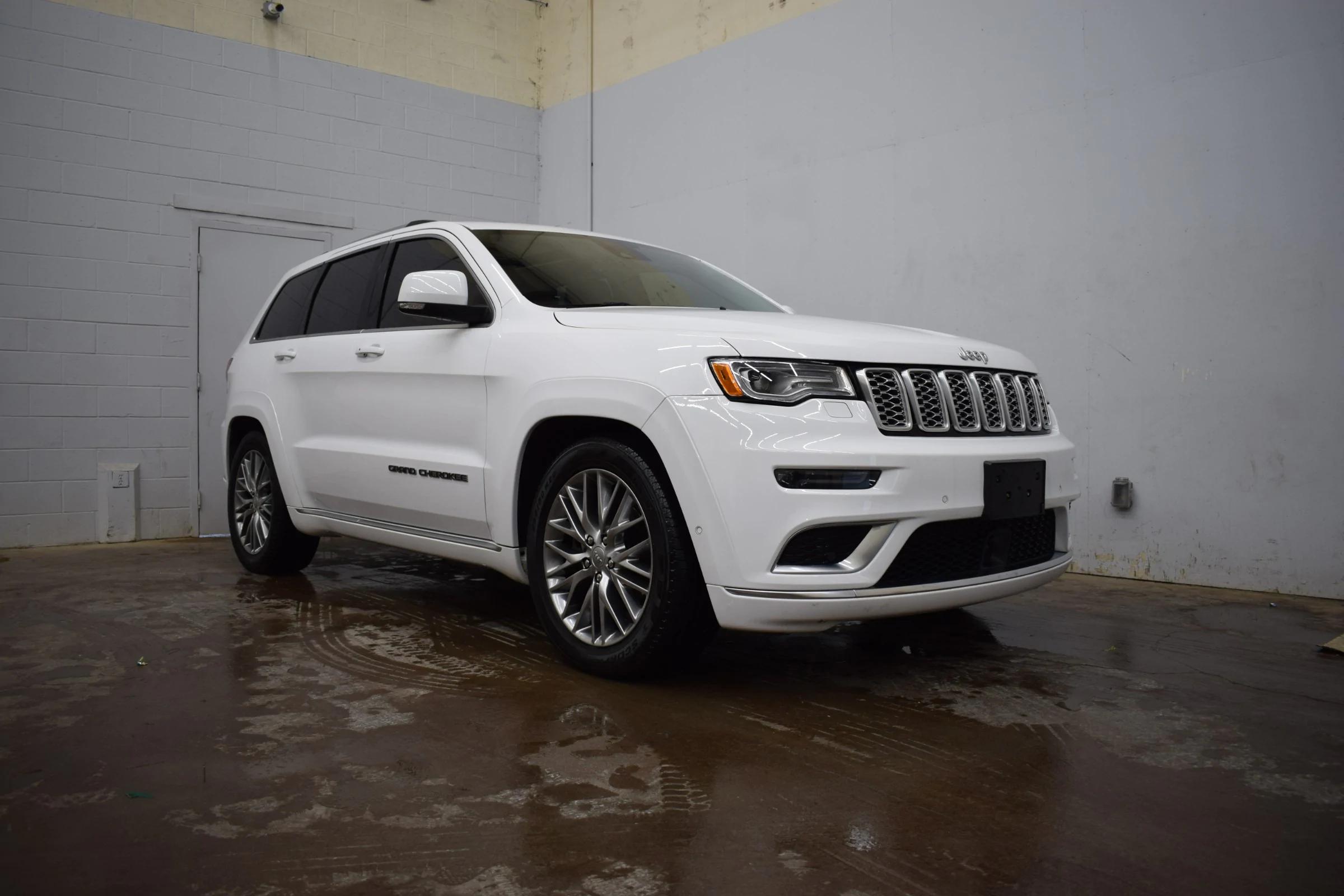 2017 Jeep Grand Cherokee Summit