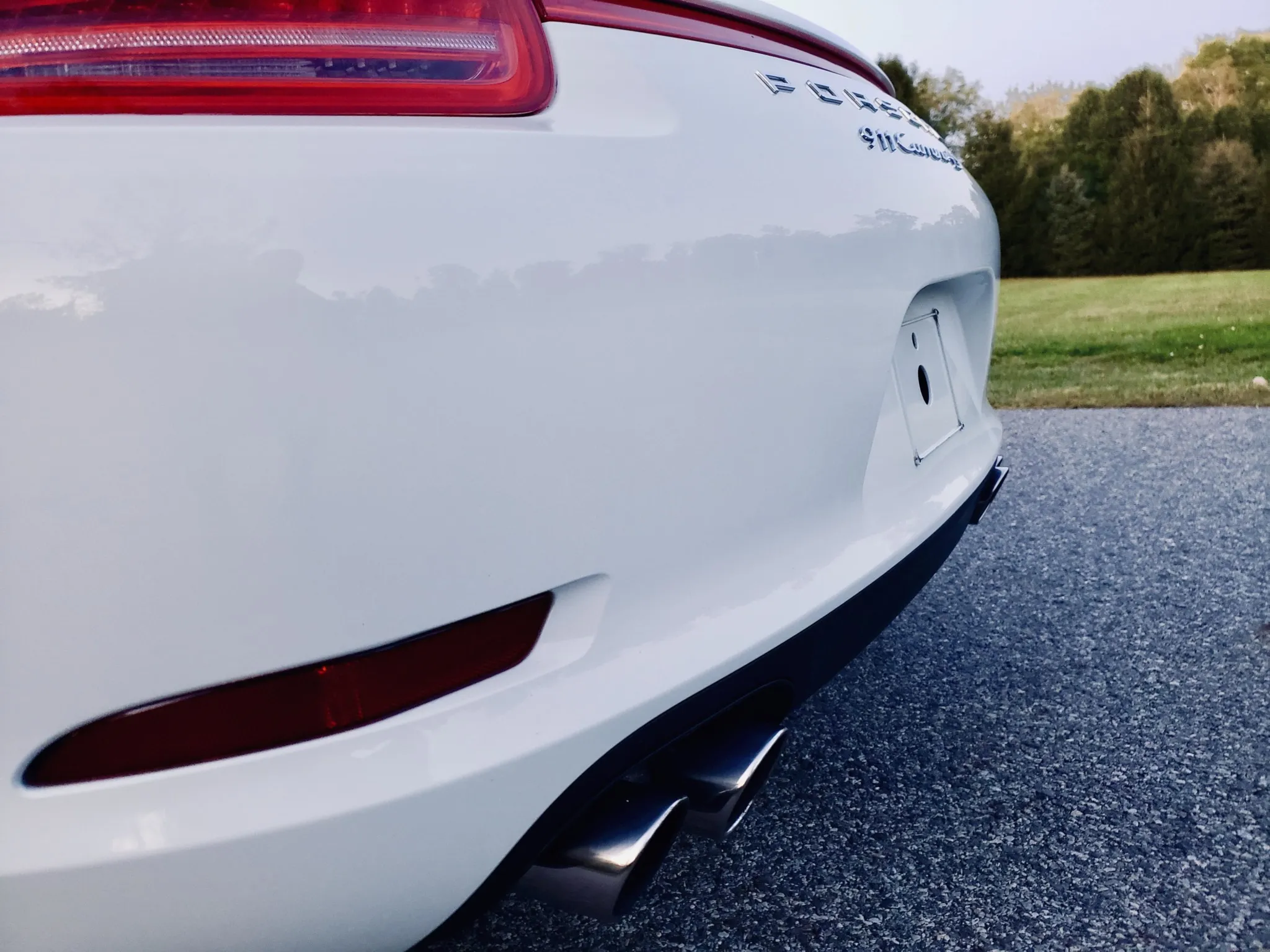 
								2013 Porsche 911 Carrera 4S Coupe full									