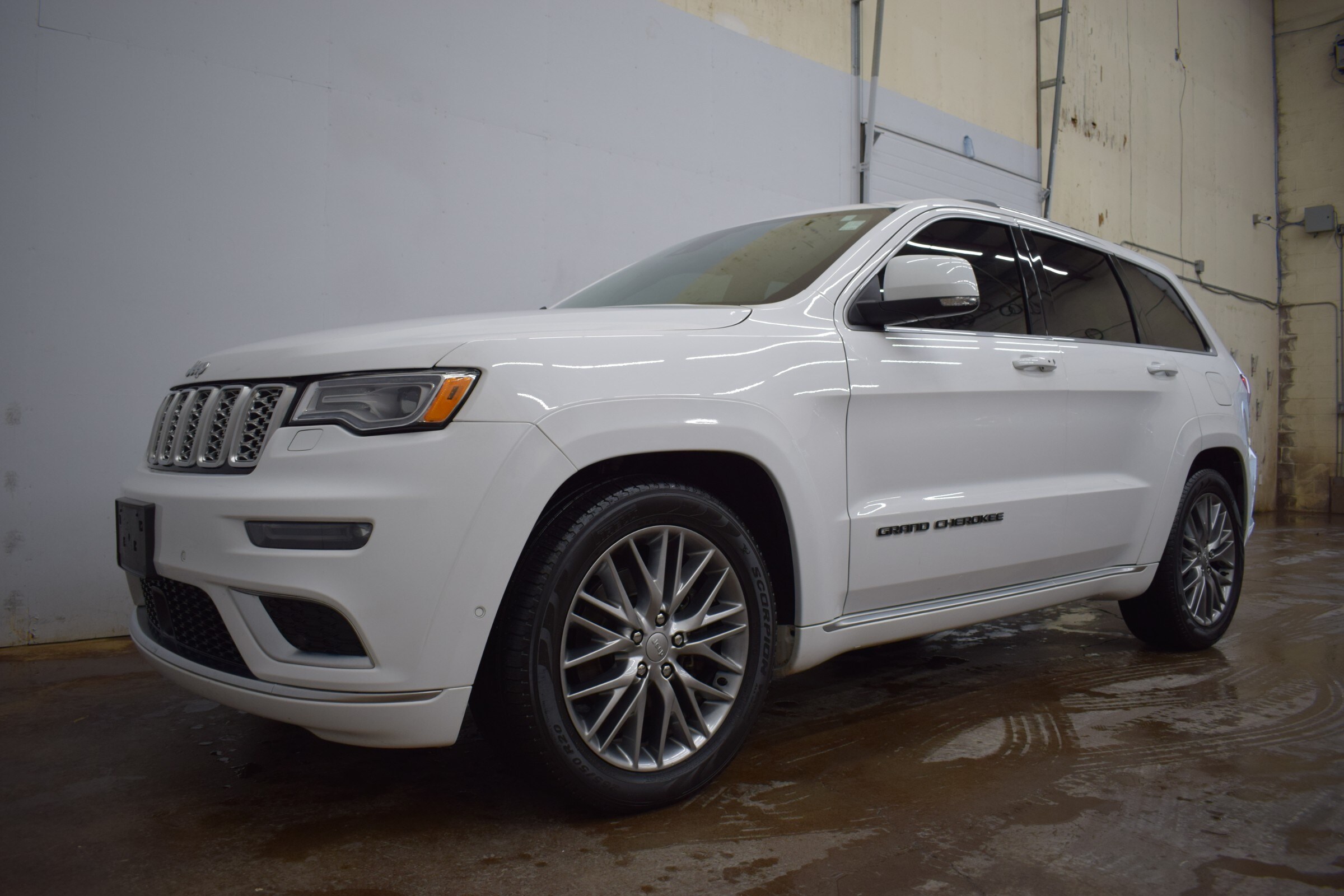 2017 Jeep Grand Cherokee Summit