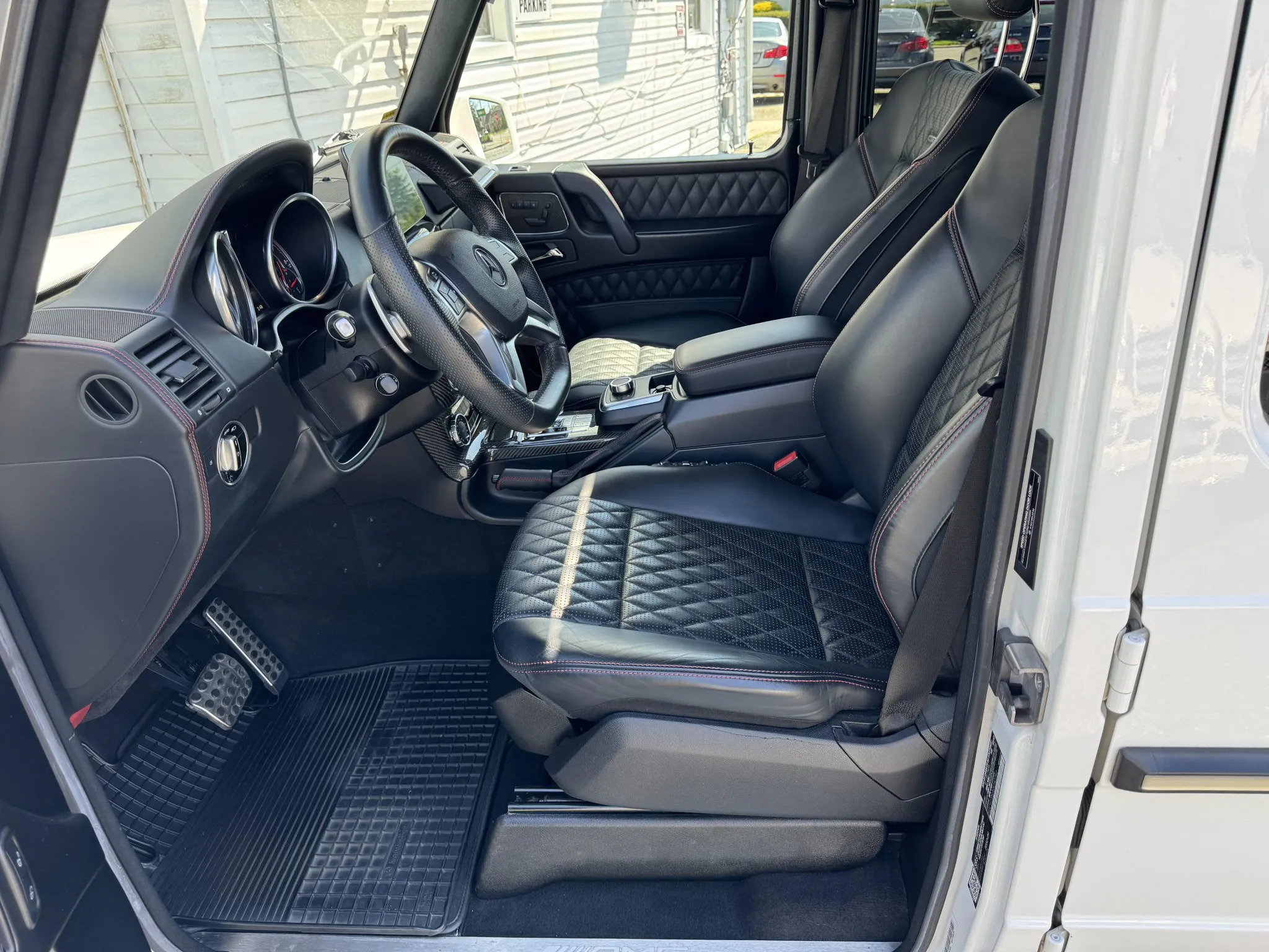 
								2017 Mercedes-Benz G-Class G63 AMG full									