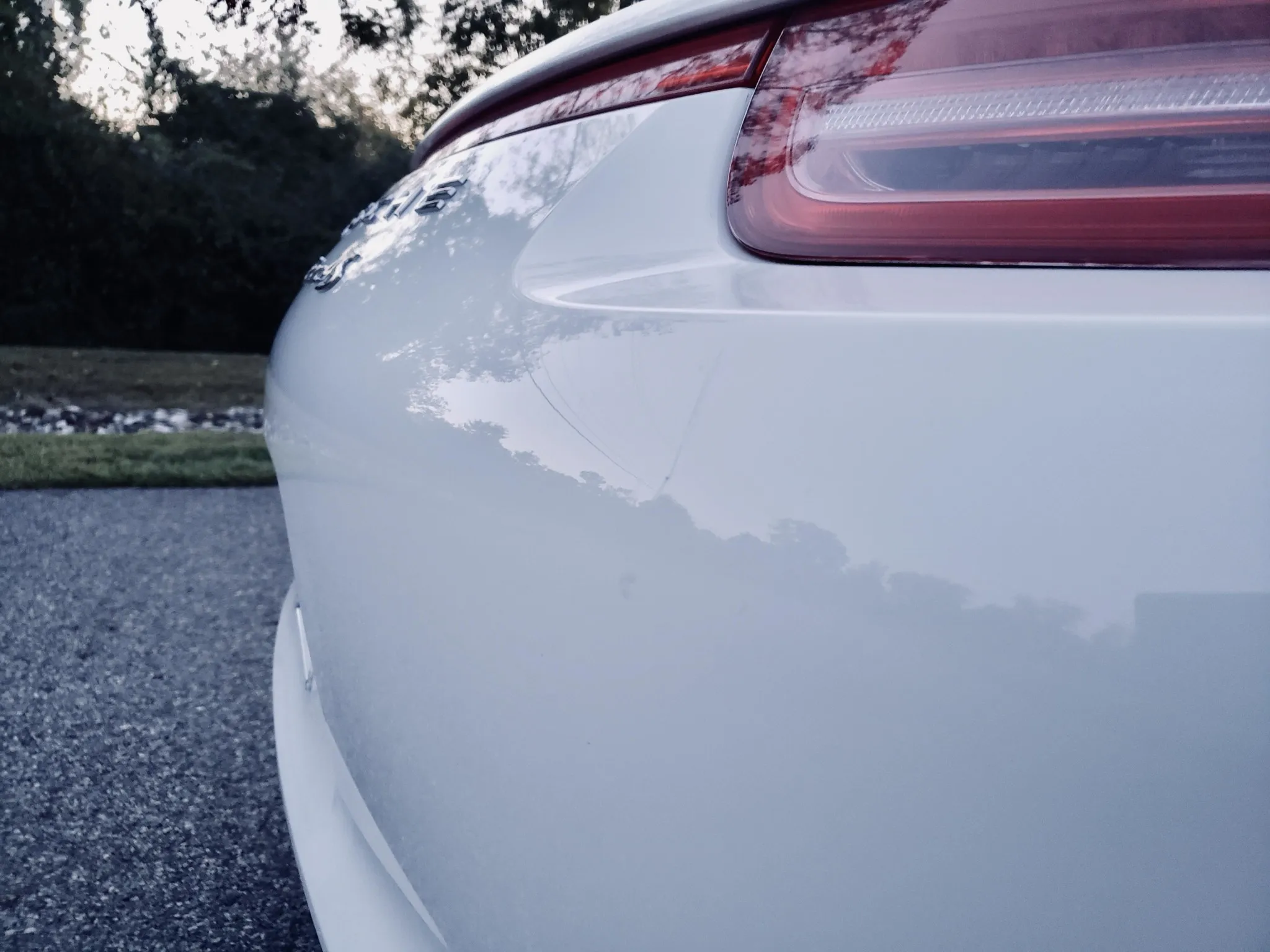 
								2013 Porsche 911 Carrera 4S Coupe full									