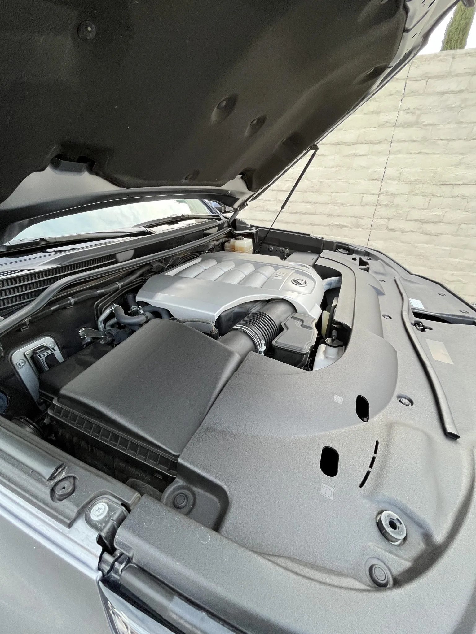 
								2018 Lexus LX570 full									