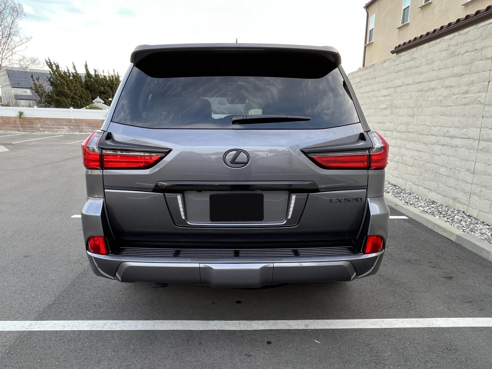 
								2018 Lexus LX570 full									
