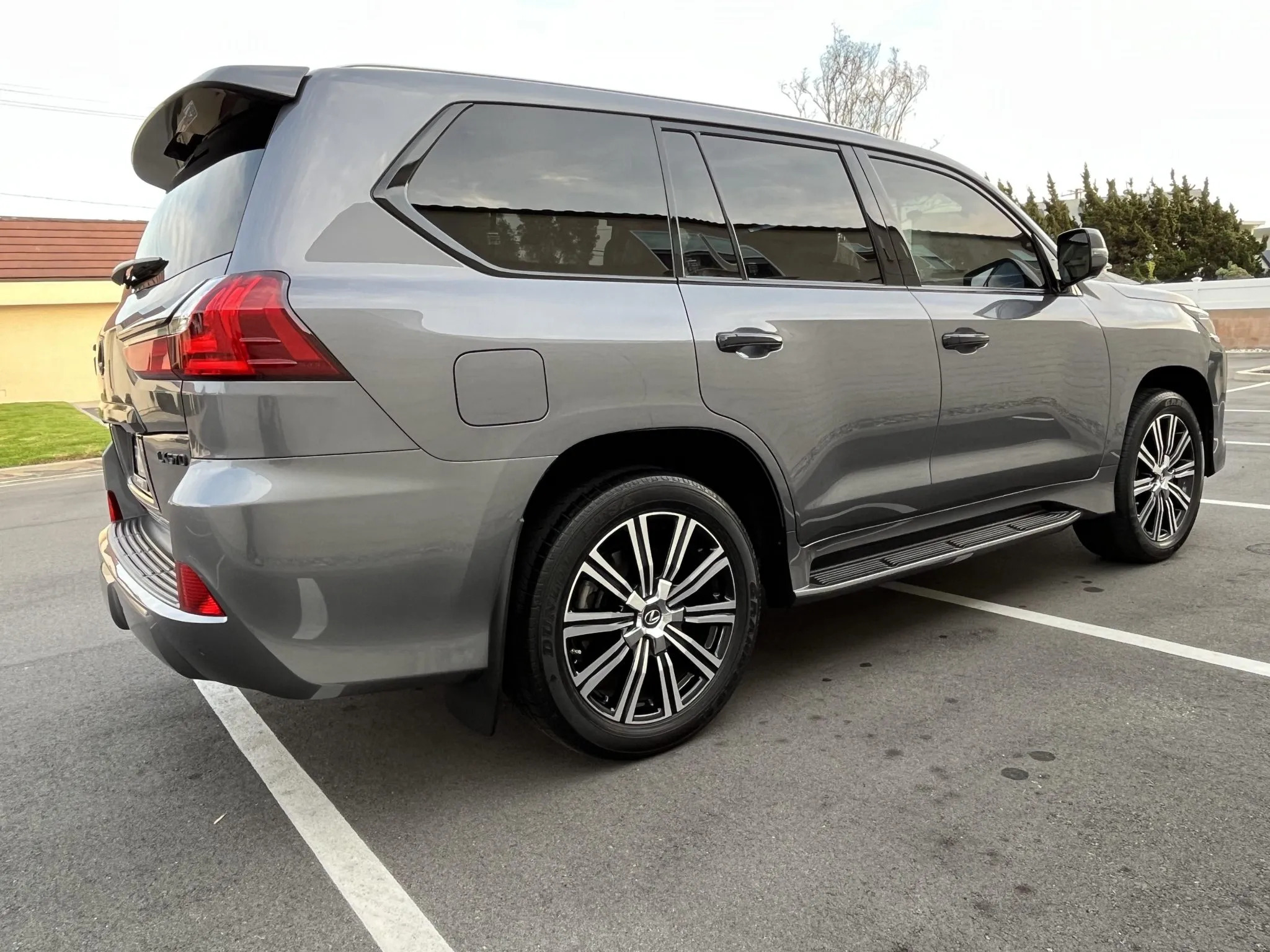 
								2018 Lexus LX570 full									