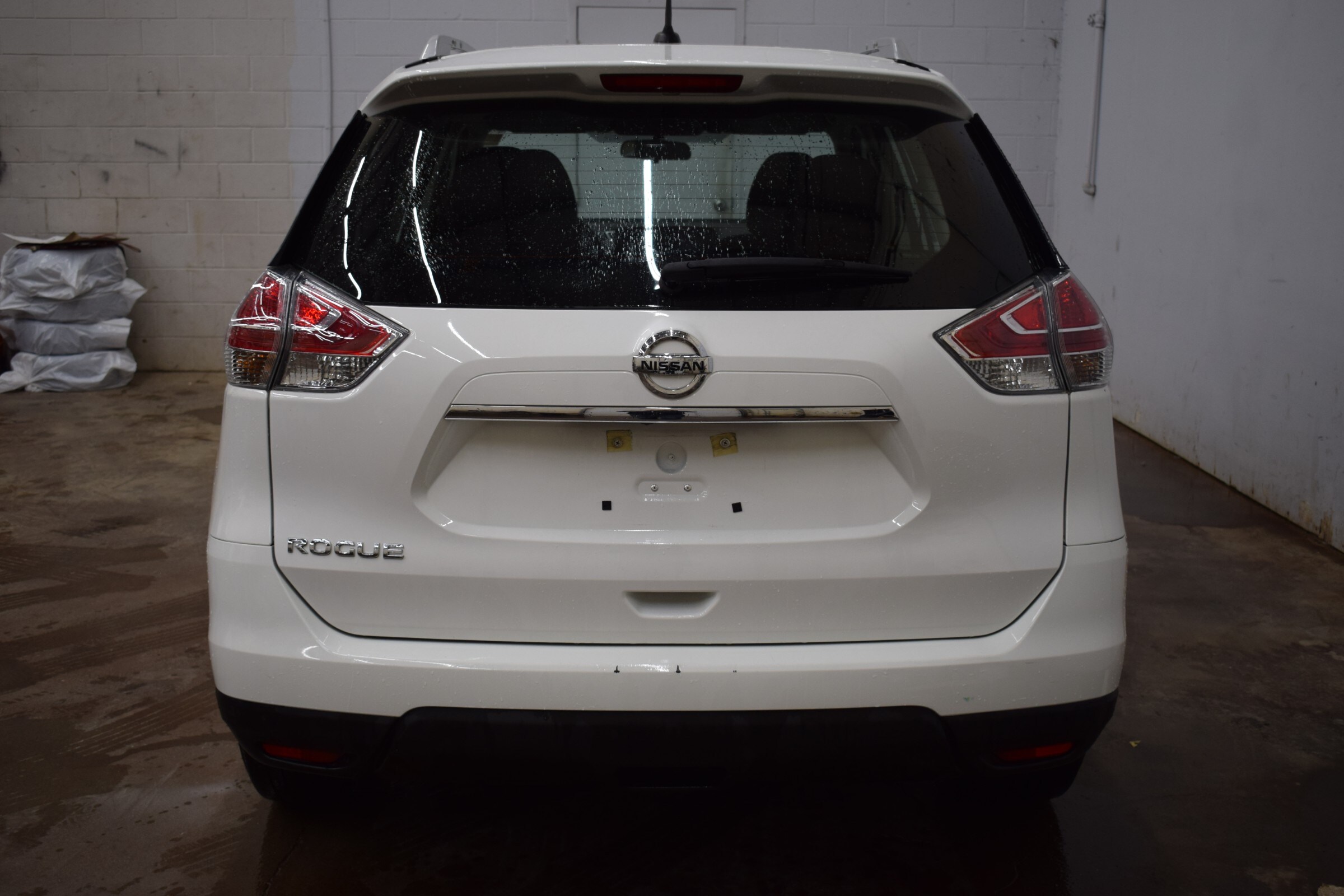 
								2016 Nissan Rogue S full									