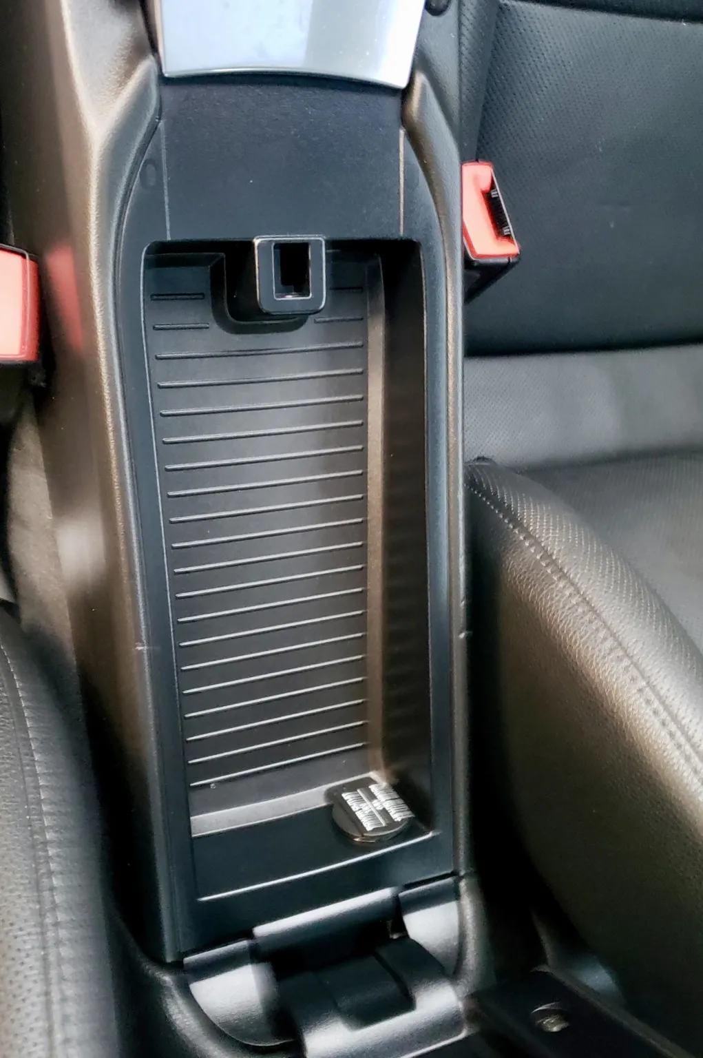 
								2013 Porsche 911 Carrera 4S Coupe full									