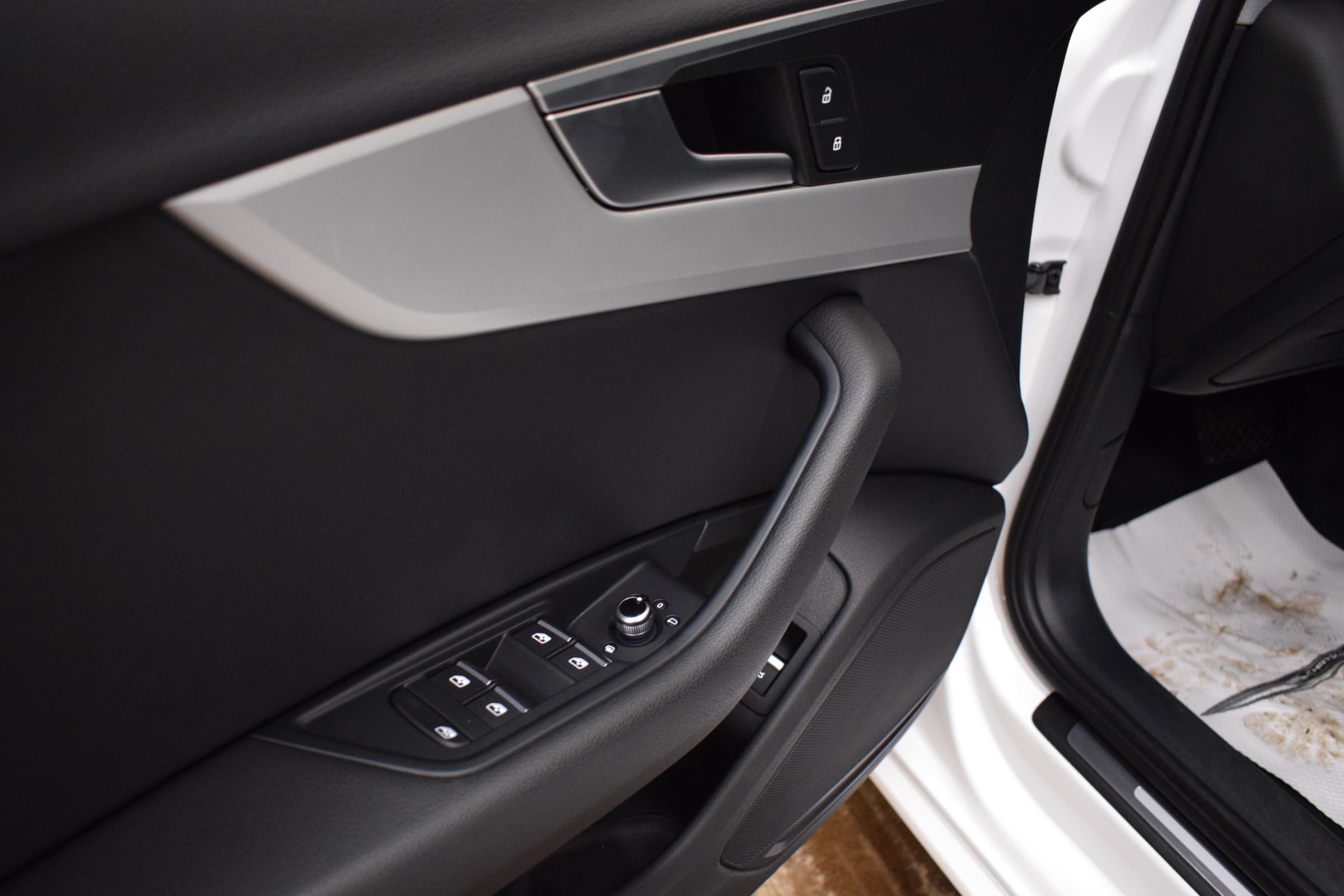 
								2018 Audi A4 full									
