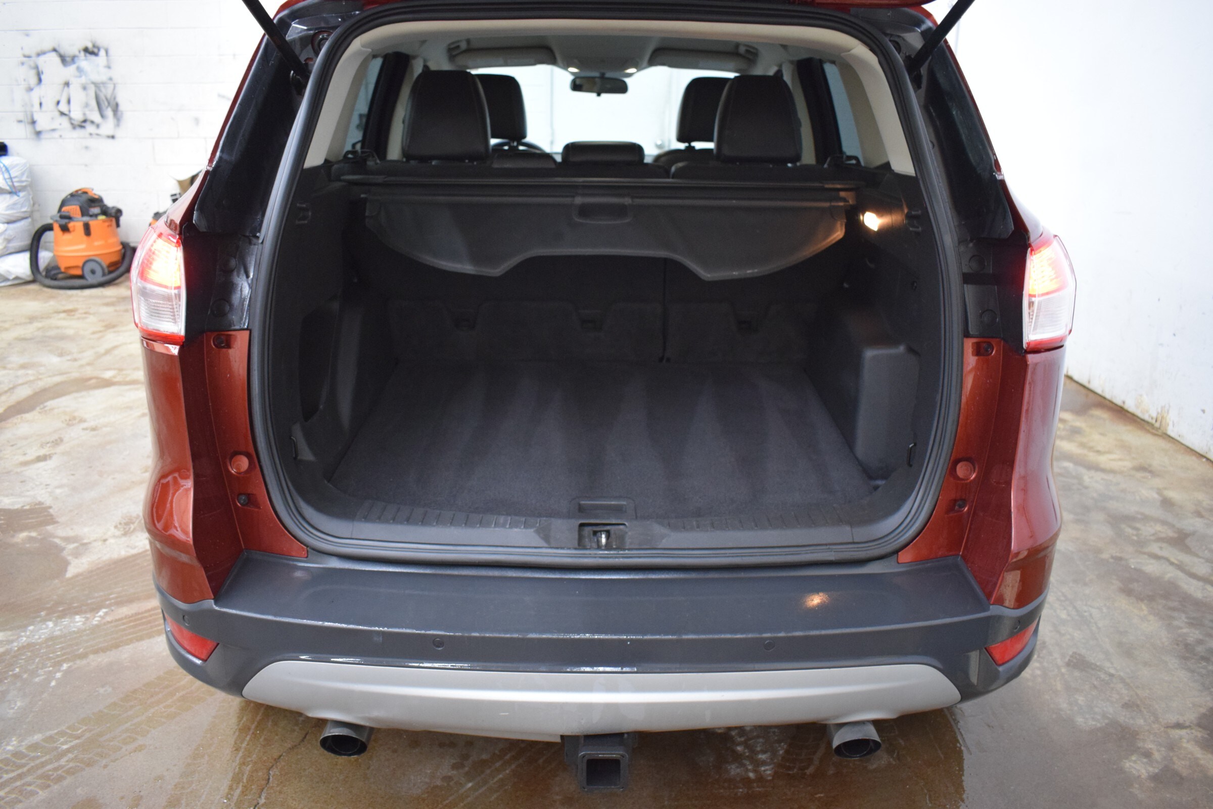 
								2015 Ford Escape SE full									