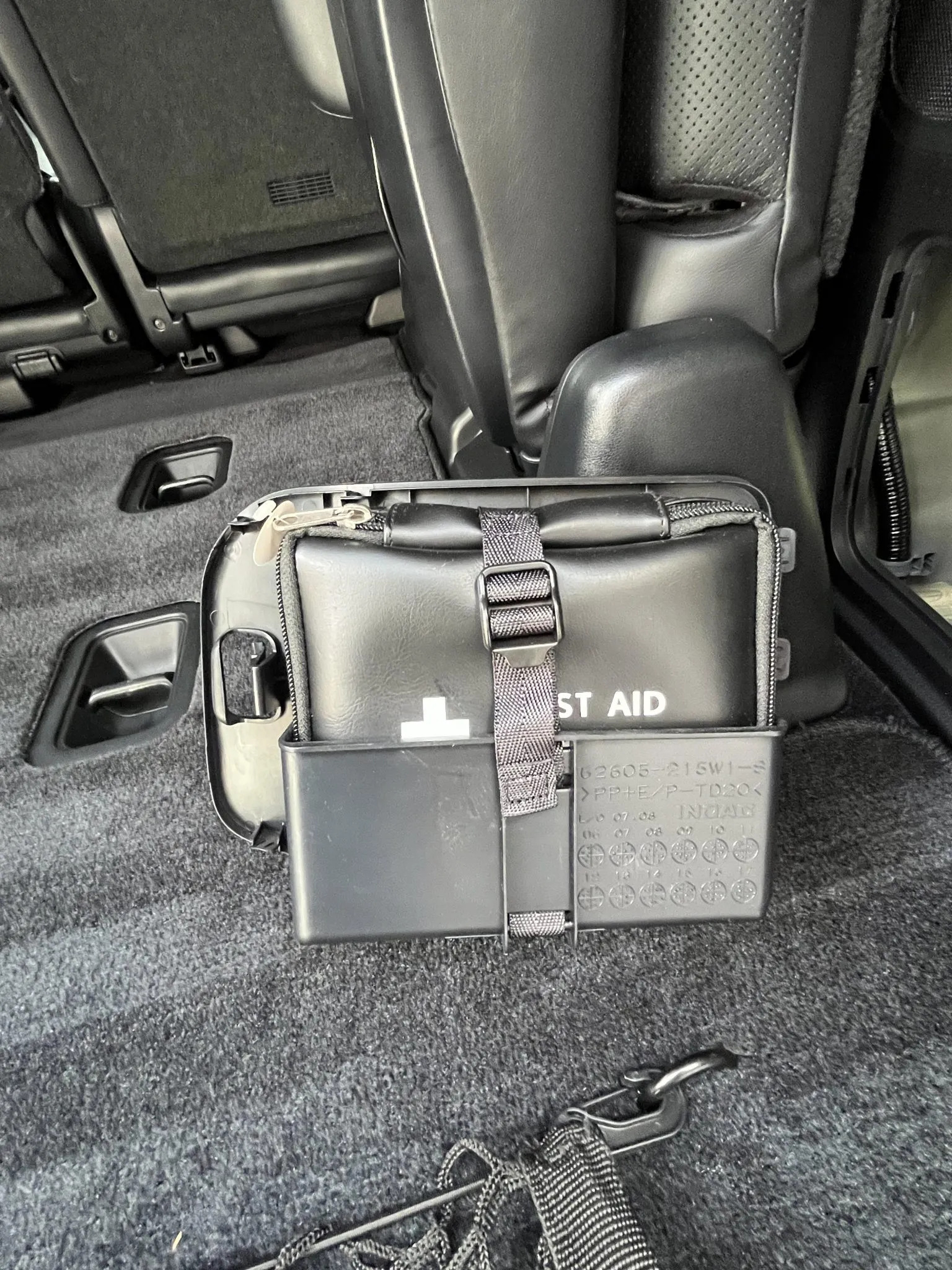 
								2018 Lexus LX570 full									