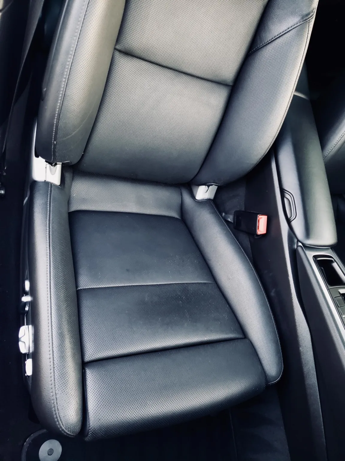 
								2013 Porsche 911 Carrera 4S Coupe full									